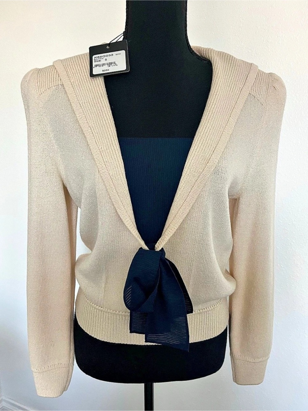 St. John K56G033 Tie-Front Sweater Shrug in Cream Size Small NWT